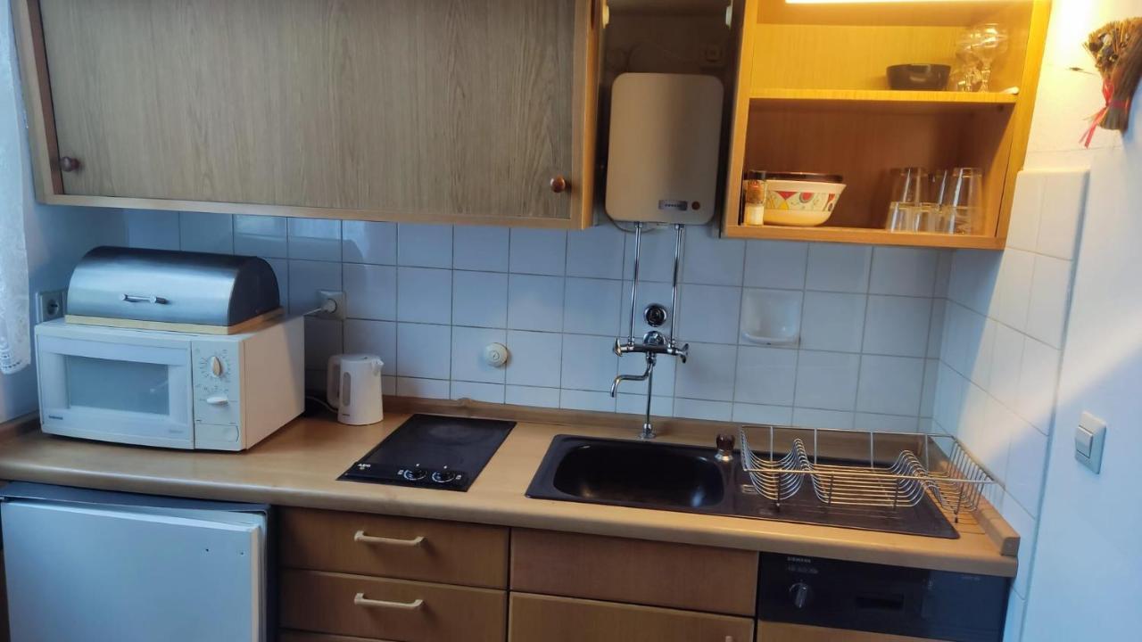 Kleine Unterkunft In Stuttgart-Muenchfeld Apartment Exterior foto